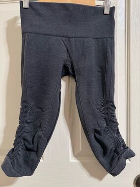 lululemon athletica In The Flow Crop II leggings